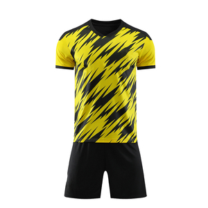 ชุดยูนิฟอร์มฟุตบอลสำหรับทุกเพศเสื้อทีมเสื้อทีมฟุตบอลสโมสรผ้าโพลีเอสเตอร์100% ใหม่21/22ผลิตจากประเทศไทย - Product Image 1