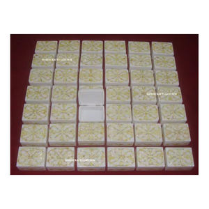 ใหม่ที่ไม่ซ้ํากันGolden Mother of Pearlดอกไม้ฝังทํางานคุณภาพดีที่สุดรูปสี่เหลี่ยมผืนผ้าทําด้วยมือหินอ่อนสีขาวฝังกล่องเครื่องประดับ - Product Image 1