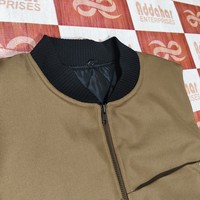 Gilet de travail personnalisé de haute qualité avec col pour hommes Gilet de travail pour hommes Gilets zippés en coton durable avec poches plaquées Gilet en toile de canard