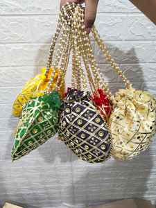 Fabriqué à la main Rajasthani soie Potli sac pour femmes Gota Patti perle miroir travail mariée pochette sac à main pour Ramadan nouvel an indien - Product Image 6