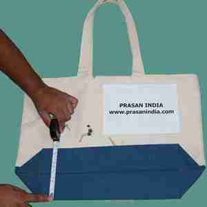 Sacs à provisions élégamment pliables pour des moments mémorables durables Style durable et à la mode - Product Image 4
