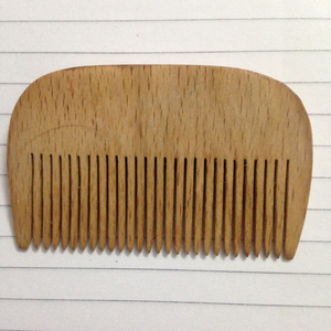 Peignes en bois gravés personnalisés | Emballage cadeau Peigne en bois disponible pour hommes et femmes croissance des cheveux Acacia par AYAANS - Product Image 2