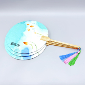 Abanico de mano de punto escénico mundial personalizado al por mayor, decoración redonda de bambú de cartón y papel Kraft promocional - Product Image 2