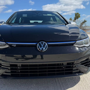 Volkswagen Golf R 2024 Usado y Confiable - Product Image 1