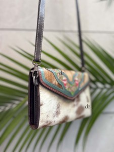Diseñador personalizado tallado a mano Cartera de cuero embrague teléfono caso elegante piel de vaca carteras de cuero para mujeres Multi Usos - Product Image 2