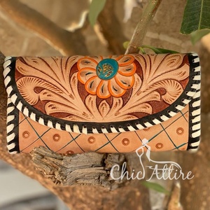 Cartera de cuero tallada a mano, funda de teléfono de embrague, elegante Cartera de flores de Sol occidental para mujer - Product Image 1