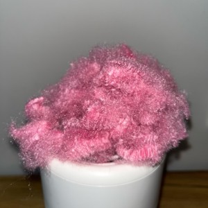100% recycelte regenerierte <span class=keywords><strong>Polyester</strong></span> faser gefärbte Farbe für Nadel filz