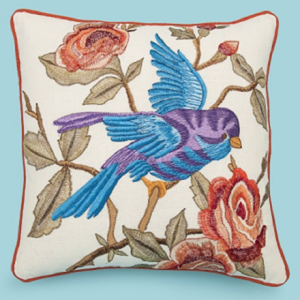 Personnalisé Fait à la main de luxe décoratif oiseau volant magnifiquement brodé housses de coussin fabriqués en Inde au meilleur prix de gros - Product Image 1