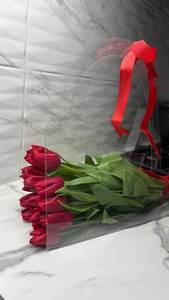 Clear Acrylic <b>Flower</b> Gift <b>Box</b> Handheld <b>Bouquet</b> Packaging Bag Floral Gift Bag <b>for</b> Valentine's Day - Product Image 3