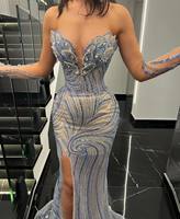 Robe longue en satin Glamour Nights, style vintage, écologique, pour soirées, avec dos ouvert, motif floral en dentelle et perles, coupe haute