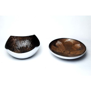 Trending Decorative Silver Leaf Serving Tray Leaf Shape Enamel Aluminum Bowl Metal Dish for Home Table Top & Restaurant Use Item - Product Image 3