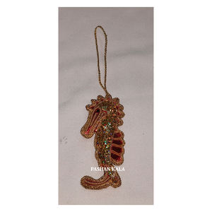 Adornos navideños Adornos bordados con cuentas Artículos hechos a mano al por mayor Artículo colgante con forma de caballito de mar decorativo de Navidad - Product Image 1