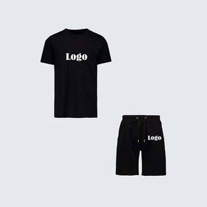 Ropa deportiva de verano 2025 para hombre, conjunto de pantalones cortos a la venta, logotipo de marca personalizado, conjunto de camisetas y pantalones cortos transpirables - Product Image 1