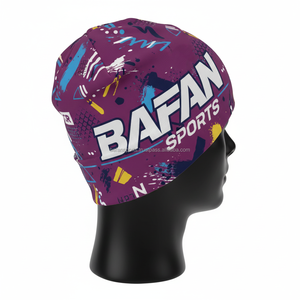 Bonnet pour femme en tissu tricoté doux 250 GSM, imprimé sur toute la surface, multicolore avec patch logo personnalisé, bonnet jacquard - Product Image 4