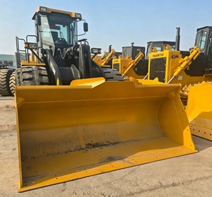 Chargeuse sur pneus industrielle de 7 tonnes LW700HV avec moteur et boîte de vitesses PLC pour les opérations portuaires - Product Image 1
