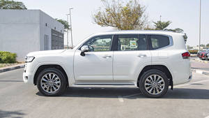 2022 pour 300 VXR 4.0P MY2022 SUV Blanc Premium d'occasion Euro V 7 places Conduite à gauche - Product Image 5