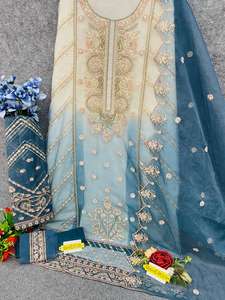 Costume Salwar Kameez exclusif/Design de robe pakistanaise Salwar Kameez/Costume de fête accessible à un prix raisonnable - Product Image 2