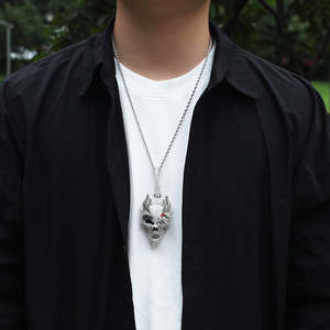 Pendentif Hip Hop Crâne du Diable en Moissanite VVS, Pendentif Glacé pour Cadeau d'Anniversaire, Pendentif Hip Hop Charmant pour Cadeau d'Anniversaire - Product Image 4