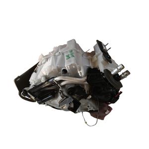 Système de chauffage PEUGEOT 2008 1ère Série (13>) 9815228180-04 YHX - Product Image 1