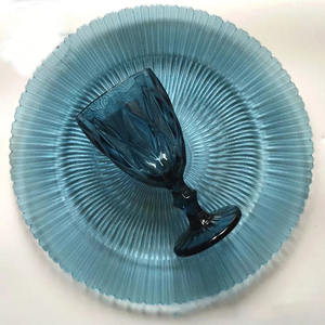 Piring Alas Kaca Bergaris Warna 33cm 13inci dengan Set Gelas untuk Acara Pernikahan dan Pesta - Product Image 3