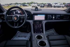 Seminuevo Clean 2020 Porsch-e tayca-n Turbo - Product Image 3