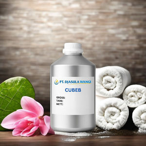 น้ำมันหอมระเหยคิวบีบาบริสุทธิ์ กลิ่นเผ็ดร้อนแรง บรรจุ 5 กก. สำหรับใช้ประจำวัน บำรุงผิว รับผลิตแบบ OEM ขายดี - Product Image 1