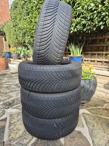 ยางรถขุดแบบแข็งรุ่นใหม่ Crossclimate Tyres X4 สำหรับเปลี่ยน/ซ่อมแซม - Product Image 4