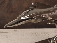 Modèle d'avion de chasse en aluminium poli, ornement de bureau Art Déco, pièce de collection d'avion militaire, décoration d'intérieur argentée