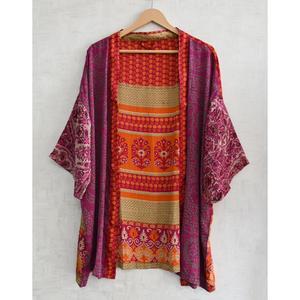 Kimono Corto Estilo Boho, Talla Grande, Transpirable, Hasta la Rodilla, con Parches de Seda, Hecho a Mano, Estampado Indio, Chaqueta Informal - Product Image 1