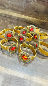 กำไลไหมประดับงานคันดันเทียม ของขวัญสำหรับเธอ ของชำร่วยงานฮัลดี เมเฮดี ของชำร่วยงานแต่งงานอินเดีย เครื่องประดับแฟชั่นอินเดีย - Product Image 5