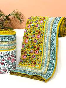 Edredones de algodón impresos reversibles hechos a medida en tamaños de cama doble ideales para reventa en tiendas de muebles para el hogar - Product Image 3