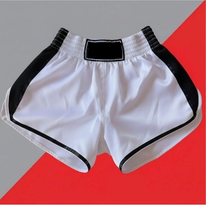 Shorts de boxe Muay Thai professionnels pour l'entraînement, le combat et l'utilisation en salle de sport - Product Image 1