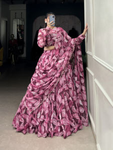 Lehenga choli dupatta ชุดปาร์ตี้ฤดูหนาวของผู้หญิงชุดปาร์ตี้และเทศกาลที่ได้รับแรงบันดาลใจจากวินเทจ - Product Image 5