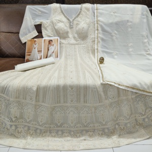 Nuevo vestido bordado Heavy Look Real Georgette Chikankari con Dupatta a precio mayorista - Product Image 5