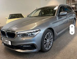 Oferta más alta: BMW 530 usado 2023 con bajo kilometraje - Product Image 1