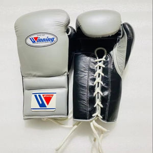 Logo personnalisé Gants de boxe en cuir PU nouvellement fabriqués équipement d'entraînement personnalisé équipement d'arts martiaux - Product Image 1