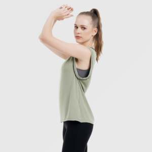 เสื้อกล้ามผ้าถักเนื้อละเอียดสีเขียวมะกอกเข้ม ระบายอากาศได้ดี - Product Image 4