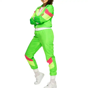 Conjuntos de ropa de calle de verano de dos piezas de diseño personalizado de alta calidad Chándal cortavientos informal de talla grande Directo de fábrica - Product Image 5