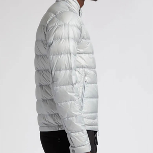 Veste d'hiver matelassée légère à capuche unisexe, vêtement d'extérieur matelassé fin, pliable, fermeture éclair, coupe-vent, chaude, logo personnalisé - Product Image 4