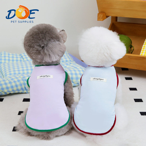 Vêtements d'été mignons pour animaux de compagnie en gros : Gilet moderne en polyester écologique pour chiens et chats - Product Image 1