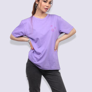 เสื้อยืดคอกลมพิมพ์ลายสกรีนคลาสสิกสำหรับผู้หญิงสวมใส่สบายระบายอากาศได้ดีคุณภาพสูงสำหรับฤดูหนาว - Product Image 1