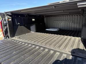 Tacoma TRD Off-Road 2024, Doble Cabina, 4x4 - Product Image 5