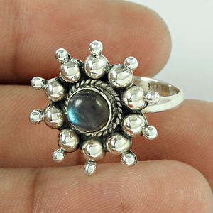 Fabuleux Design 925 Sterling Silver Natural Blue Fire Labradorite Gemstone Flower Shape Ring Bijoux faits à la main Fournisseur en gros - Product Image 5