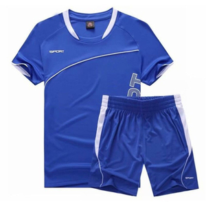 Vente en gros en ligne de maillots de sport d'entraînement personnalisés de haute qualité OEM 100% polyester, ensemble complet, short de football pour hommes imprimé - Product Image 3
