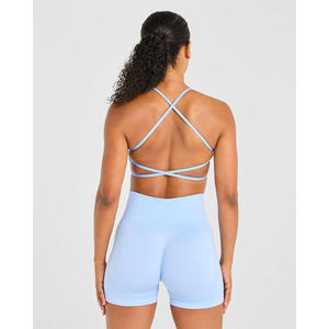 Sujetador deportivo cruzado azul bebé de alta demanda, escote en V favorecedor, espalda con tiras, nuevo y de alto impacto, Sujetador deportivo para mujer adulta - Product Image 3