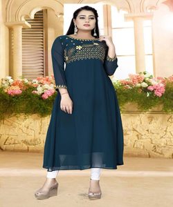 Modern Pakistani Style Fusion Salwar Kameez Chic Stylish Viscose for Party Wear Fashionable Traditional Styles - Product Image 6