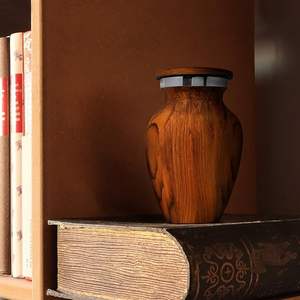 Modern Wholesale <b>Wood</b> Finish Keepsake Cremation Urn Mini Memorial Urn for Human Ashes Small Elegant Decorative Funeral Urns - Product Image 1