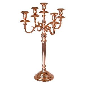 Candelabre en métal aluminium de luxe à cinq bras, décoration de Noël pour la maison et l'hôtel, porte-bougie décoratif avec articles d'éclairage décoratifs - Product Image 1