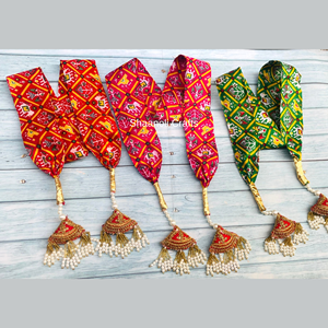 Ropa étnica Boda Patola Imprimir Padrinos DE BODA Estola Accesorios de diseñador para novio Disponible al mejor precio - Product Image 3