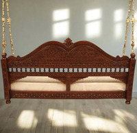 Balançoire en bois traditionnelle Jhoola, design antique fait main, mobilier convertible pour salon de style farmhouse, 2-3 places, intérieur/extérieur